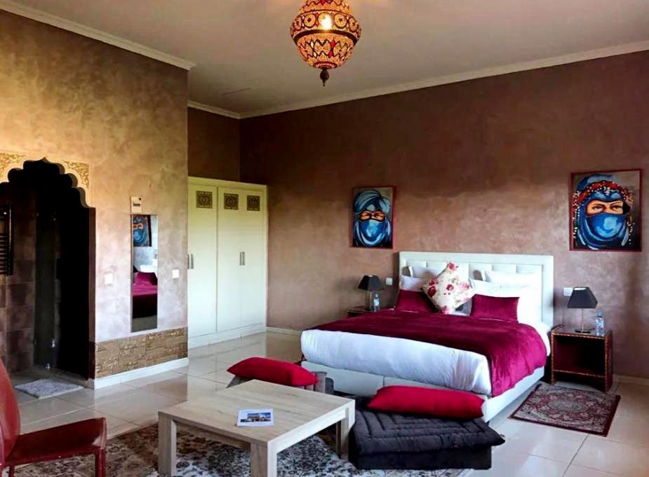 Dar de Santis hotel bedroom in Azamor